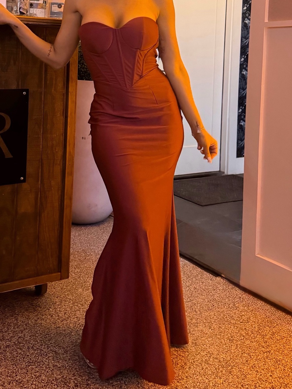 Faeriesty Maroon Strapless Gown, Size Small